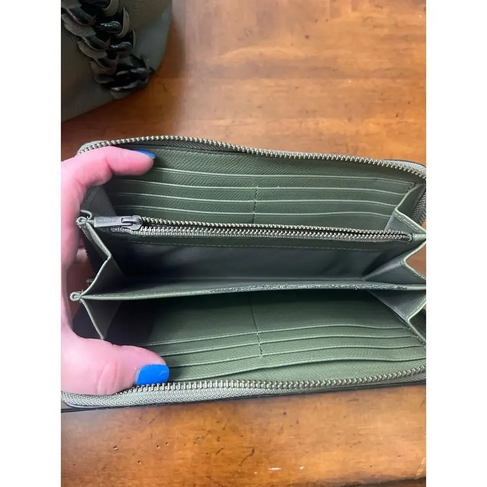 Coach Pebbled Leather Accordion Zip Wallet